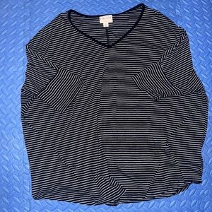 Ava & Viv Women's Navy Striped Tee